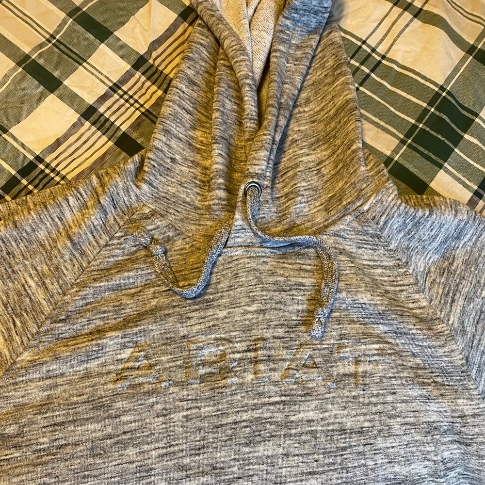 Ariat Sweatshirt